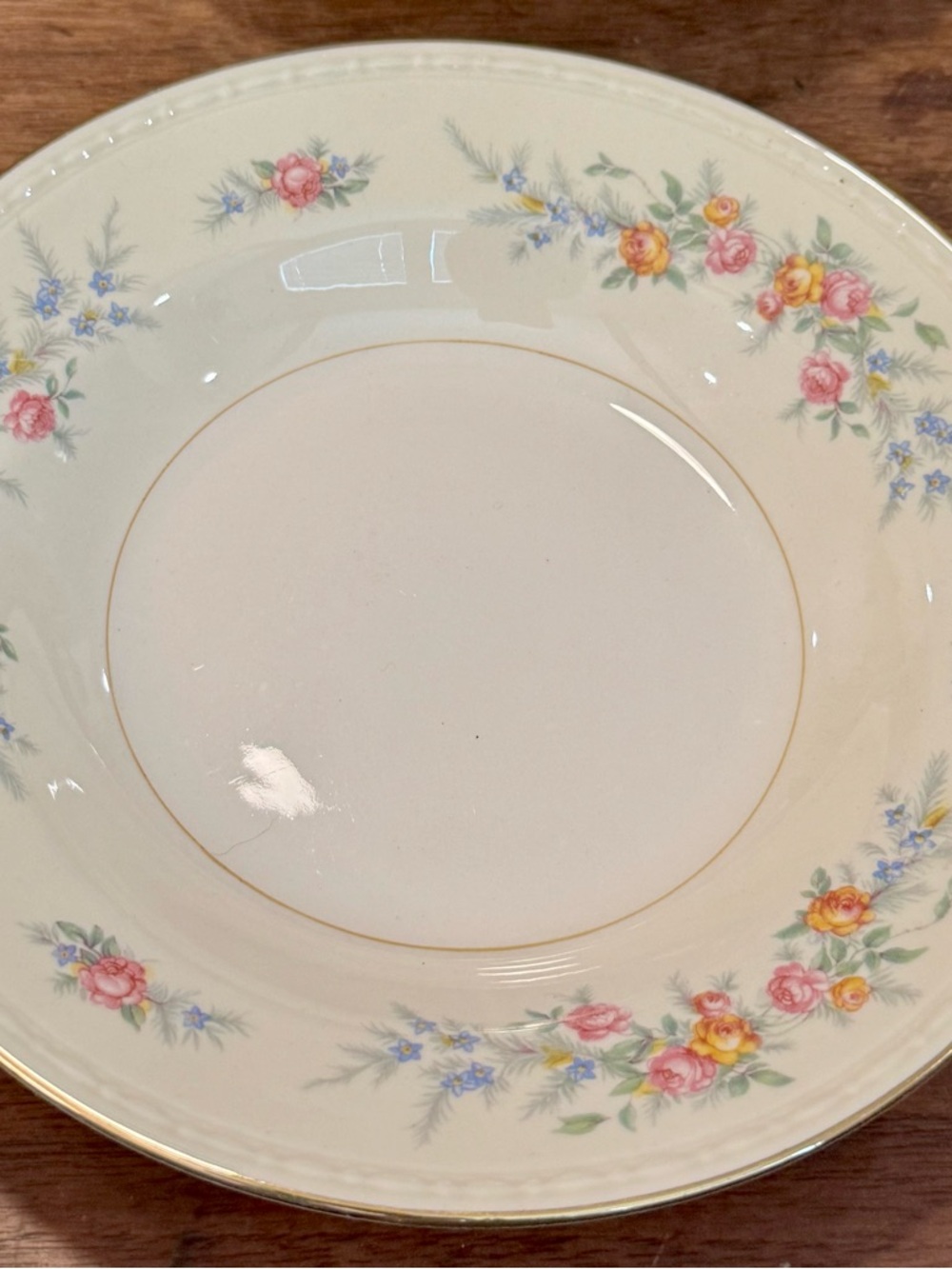 Vintage Homer Laughlin Eggshell Georgian Cashmere 9” bowl